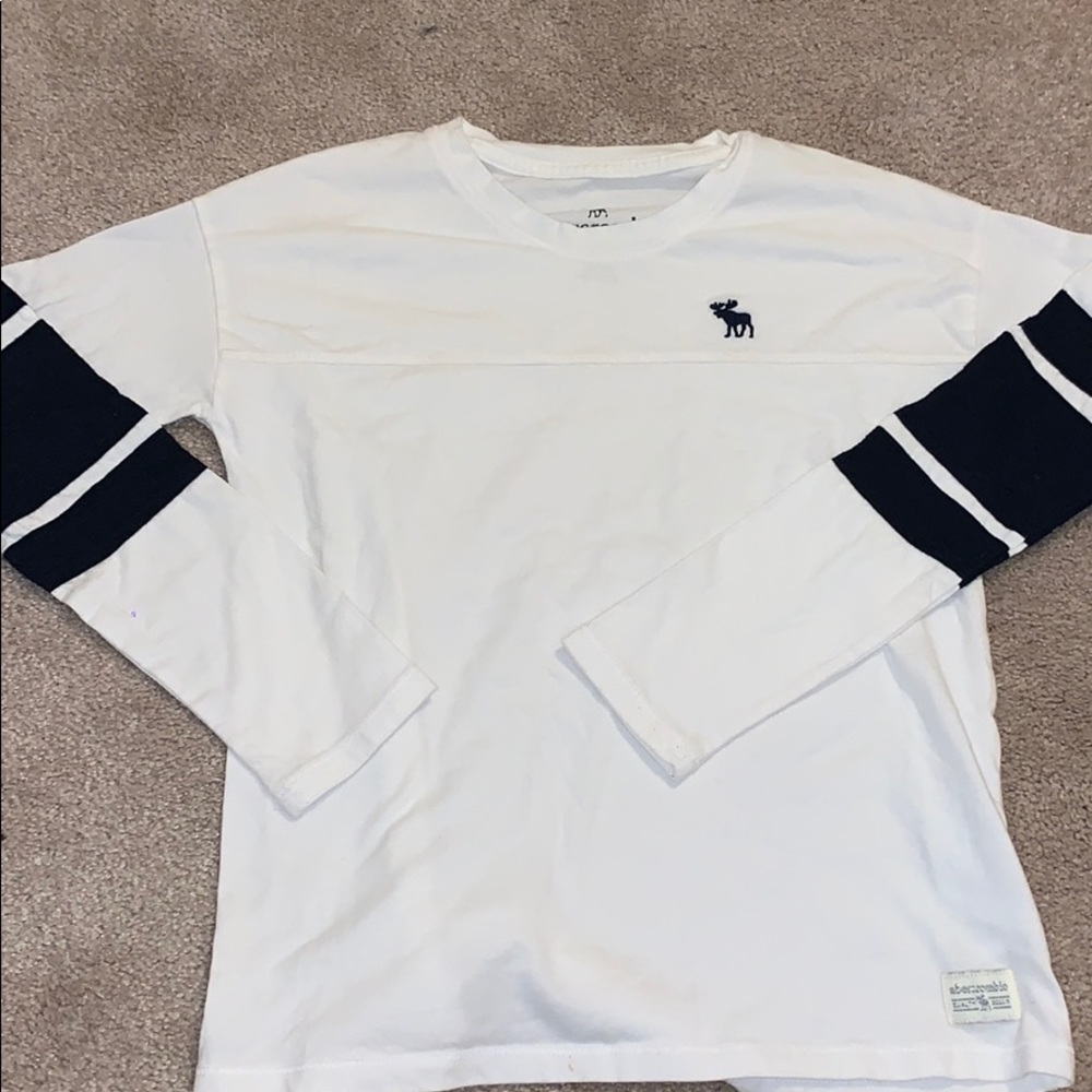 A long sleeve Ambercrombie top